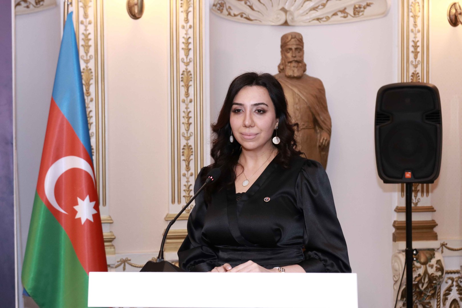 Dövlət Komitəsində Ulu Öndər Heydər Əliyevin xatirəsi anılıb (FOTO)