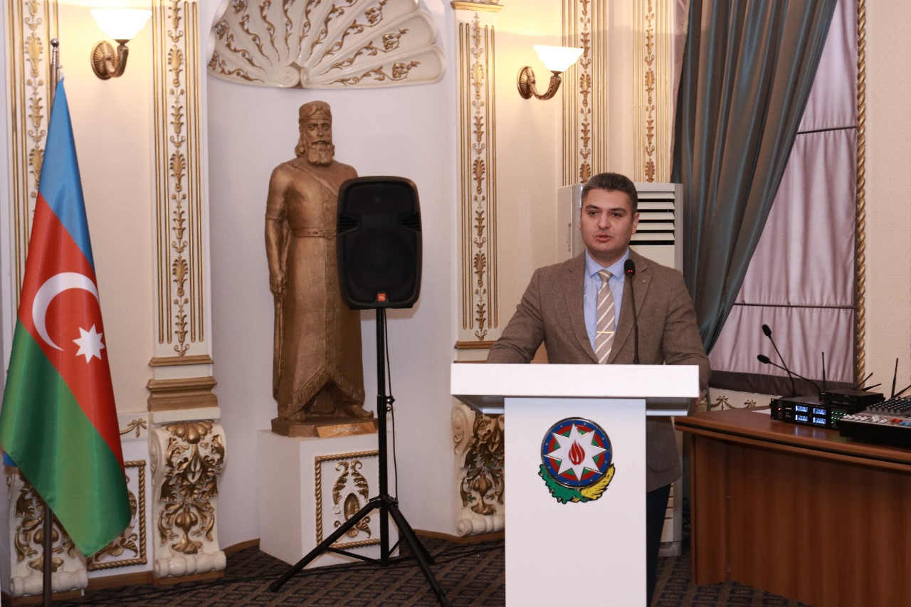 Dövlət Komitəsində Ulu Öndər Heydər Əliyevin xatirəsi anılıb (FOTO)