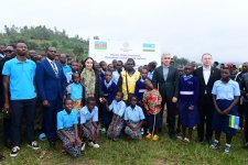 Heydər Əliyev Fondu “Afrika ölkələrində təhsil və mədəniyyətin inkişafı” layihəsini həyata keçirir (FOTO)