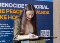 Heydər Əliyev Fondunun vitse-prezidenti Leyla Əliyeva Kiqali Soyqırımı Memorialını ziyarət edib (FOTO)