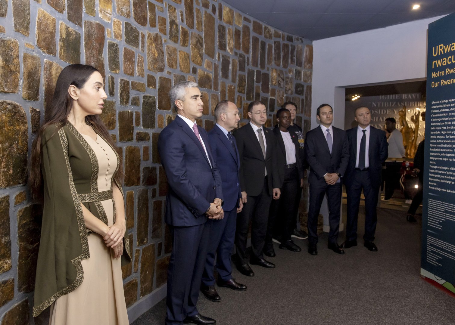 Heydər Əliyev Fondunun vitse-prezidenti Leyla Əliyeva Kiqali Soyqırımı Memorialını ziyarət edib (FOTO)