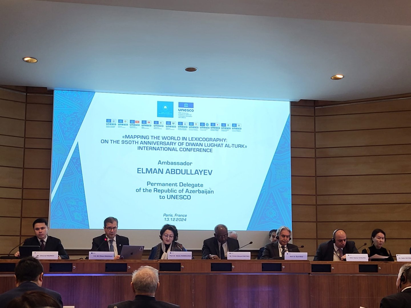 UNESCO-da "Divanü Lüğət-it-Türk"ün 950 illiyinə həsr edilmiş konfrans keçirilib (FOTO/VİDEO)