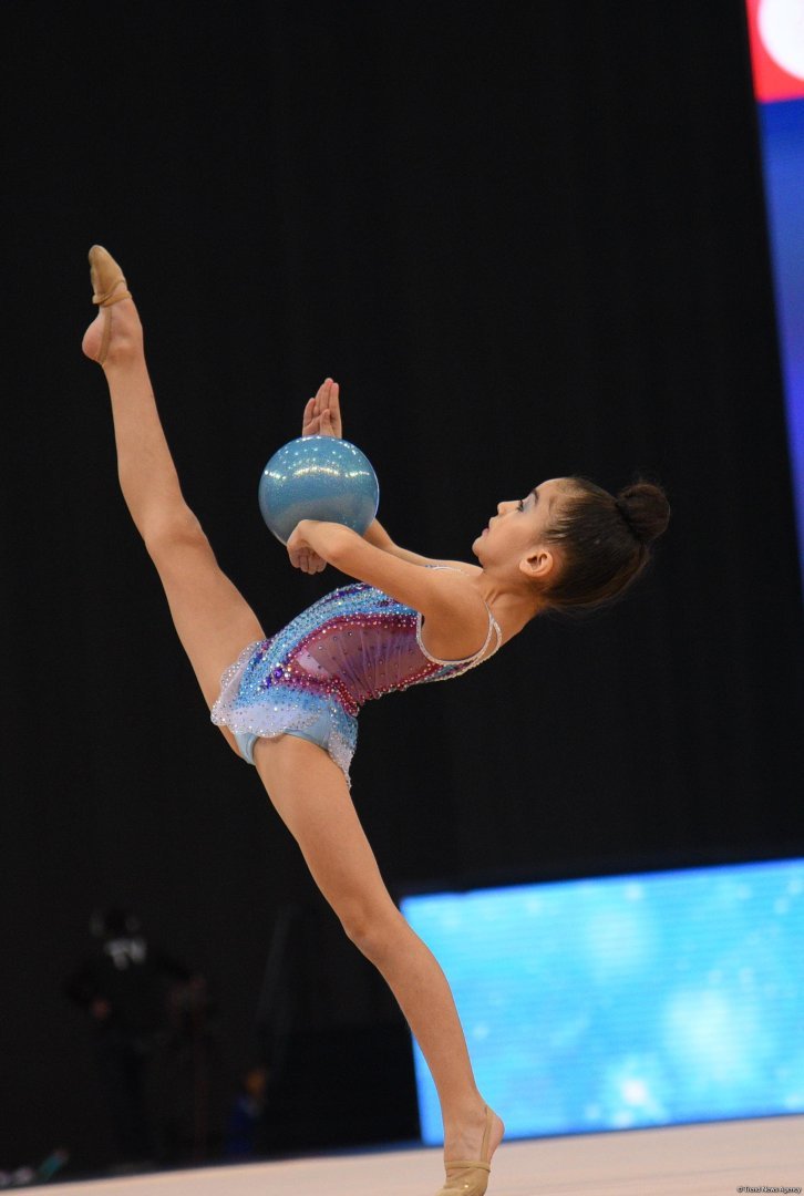 Bakıda bədii gimnastika üzrə "Qış nağılı" adlı beynəlxalq turnir start götürüb (FOTO)