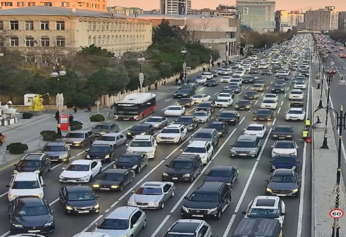 Bakıda təhsil müəssisələrinin nəqliyyat sıxlığına təsiri araşdırılacaq, təkliflər hazırlanacaq