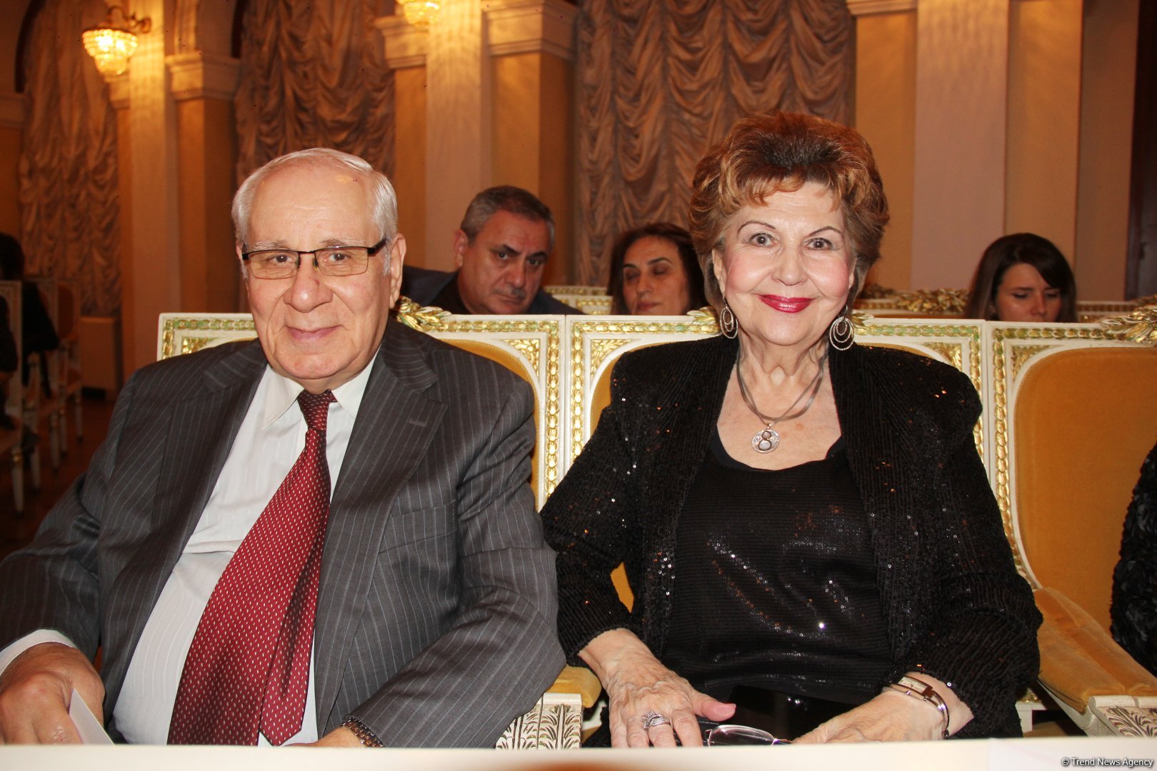 Tofiq Əhmədov estrada sənətinin qızıl fondunu yaradıb – Natəvan Şeyxova və Rafiq Seyidzadə xatirələrini bölüşdülər