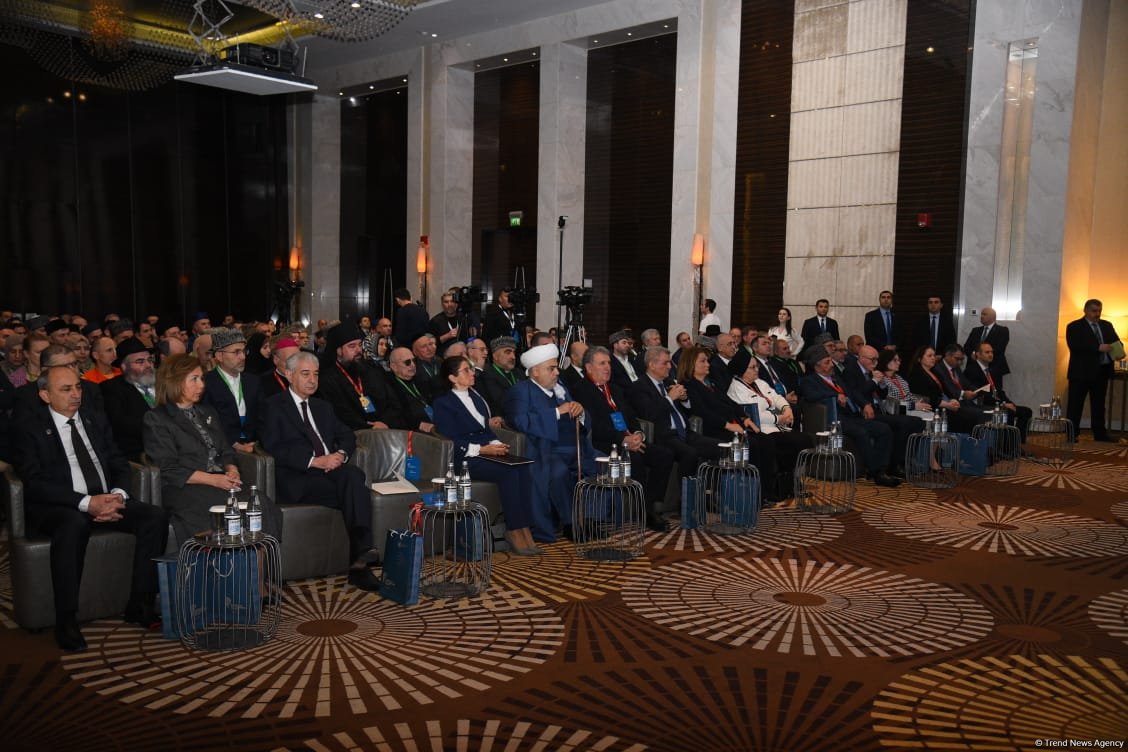 Bakıda Din Xadimlərinin Forumu keçirilib (FOTO) (ƏLAVƏ OLUNUB)