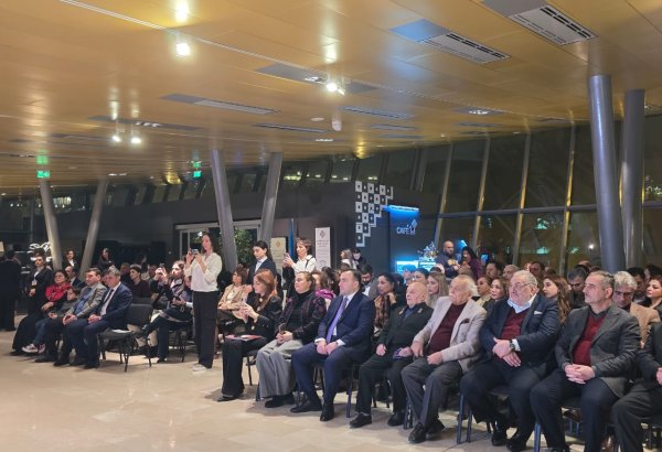 Azərbaycan Milli Xalça Muzeyində “Azərbaycan xalçasının ehtişamı. Səfəvi dövrü xəzinəsi” sərgisi açılıb (FOTO)