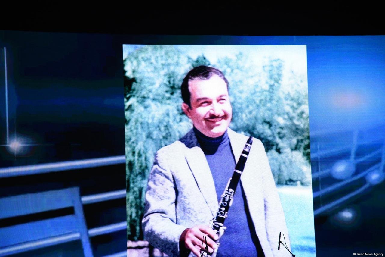 Bakıda Tofiq Əhmədovun 100 illiyinə həsr olunmuş konsert keçirilib – Xatirə və musiqi dolu bir axşam (FOTO/VİDEO)