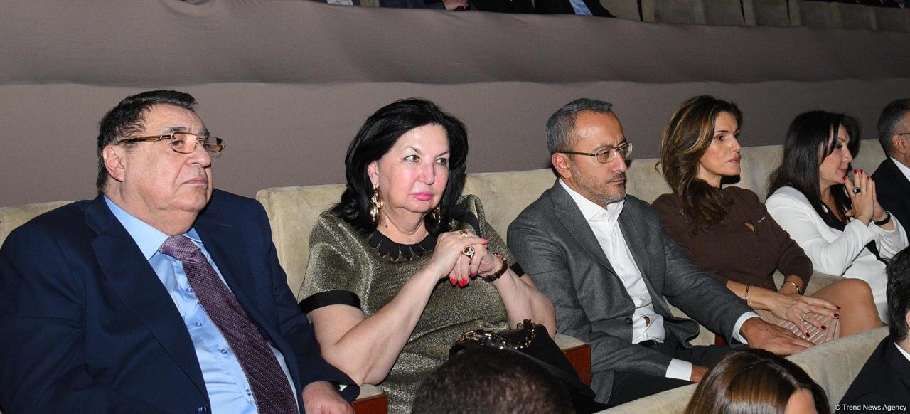 Bakıda Tofiq Əhmədovun 100 illiyinə həsr olunmuş konsert keçirilib – Xatirə və musiqi dolu bir axşam (FOTO/VİDEO)