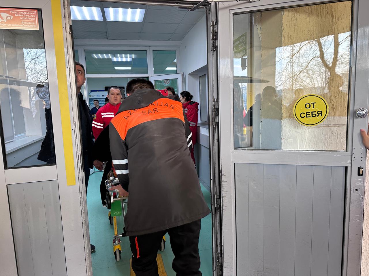 Aktauda təyyarə qəzasında yaralanan vətəndaşlar FHN-nin xüsusi təyyarəsi ilə Bakıya yola düşüb (FOTO)