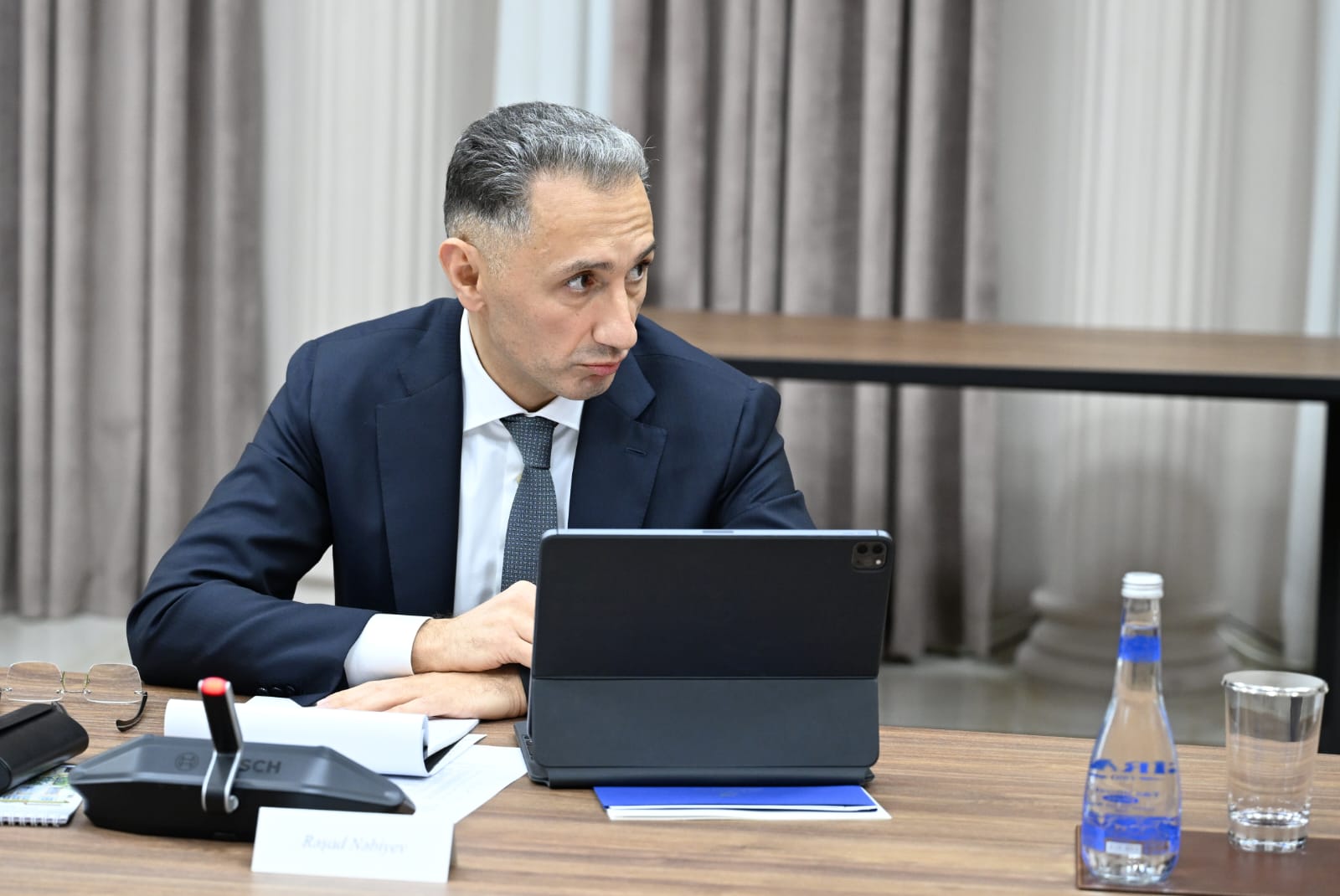 Nazirin Qusarda vətəndaş qəbulunun vaxtı dəyişdirildi