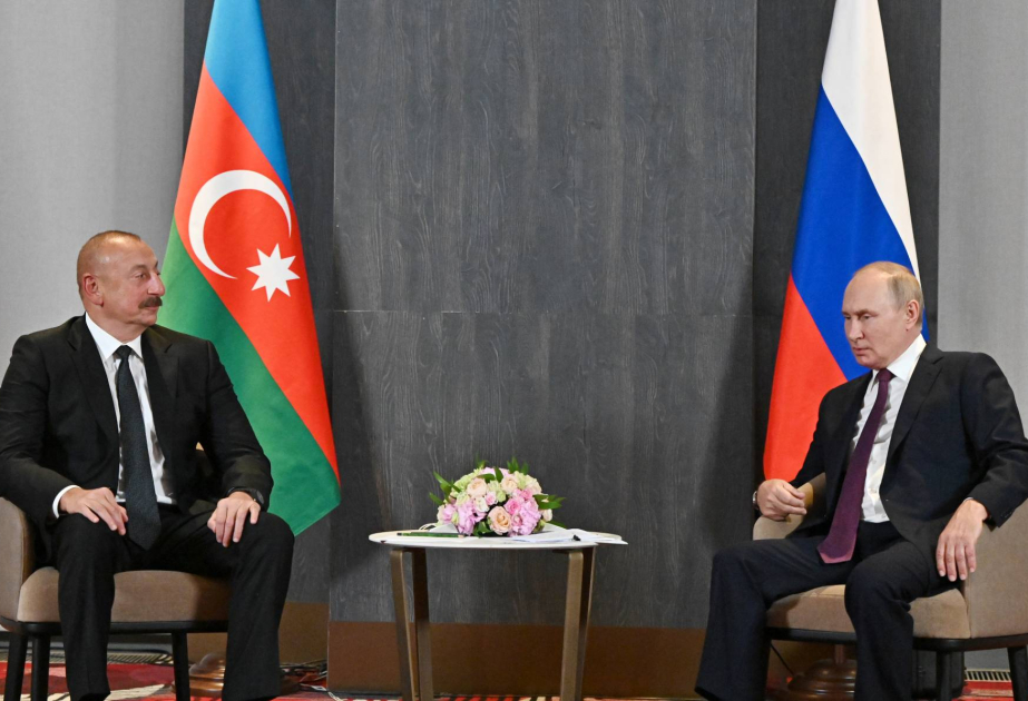 Vladimir Putin Prezident İlham Əliyevdən üzr istəyib