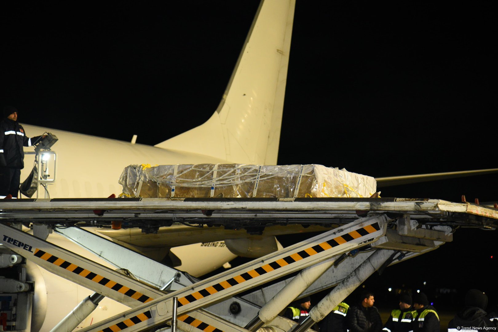 Aktau yaxınlığında qəzada həlak olan ekipaj üzvlərinin və 21 sərnişinin nəşləri Bakıya gətirilib (ƏLAVƏ OLUNUB) (FOTO/VİDEO)