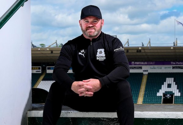 Ueyn Runi “Mançester Yunayted” və “Everton”da köməkçi məşqçi kimi işləməyə hazırdır