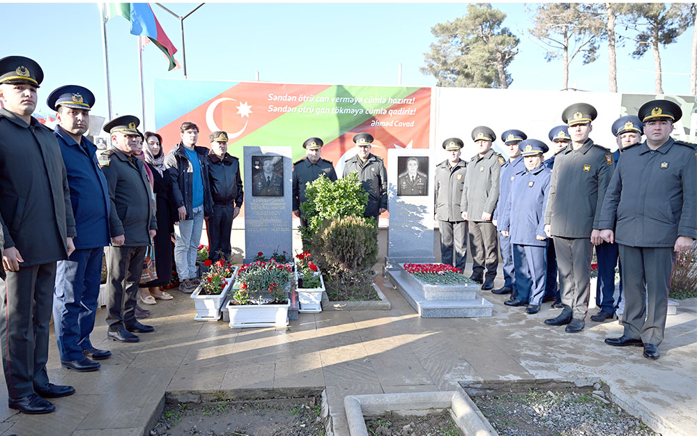 Milli Qəhrəman Polad Həşimovun xatirəsi yad edilib (FOTO)