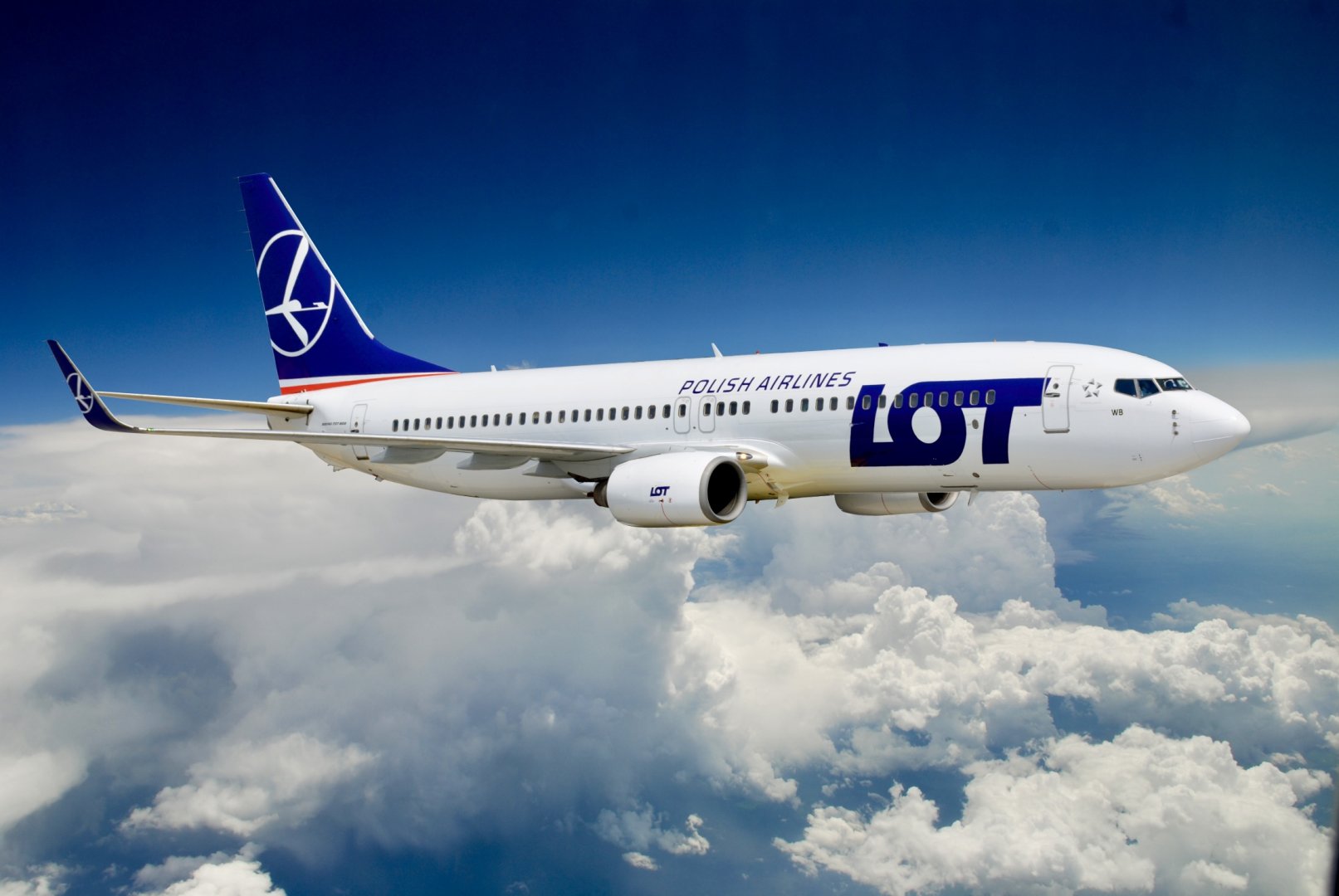 Bakıdan Varşavaya aviareys ləğv edilib