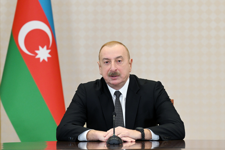 Prezident İlham Əliyev: Azərbaycan vətəndaşlarının təyyarə qəzasında həlak olmasının günahı Rusiya Federasiyası nümayəndələrinin üzərindədir (TAM NİTQ) (VİDEO)