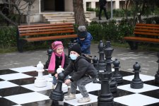 Heydər Əliyev Fondunun vitse-prezidenti Leyla Əliyeva və Baku Media Mərkəzinin rəhbəri Arzu Əliyevanın iştirakı ilə Bakıda yenilənmiş həyətlər istifadəyə verilib (FOTO)