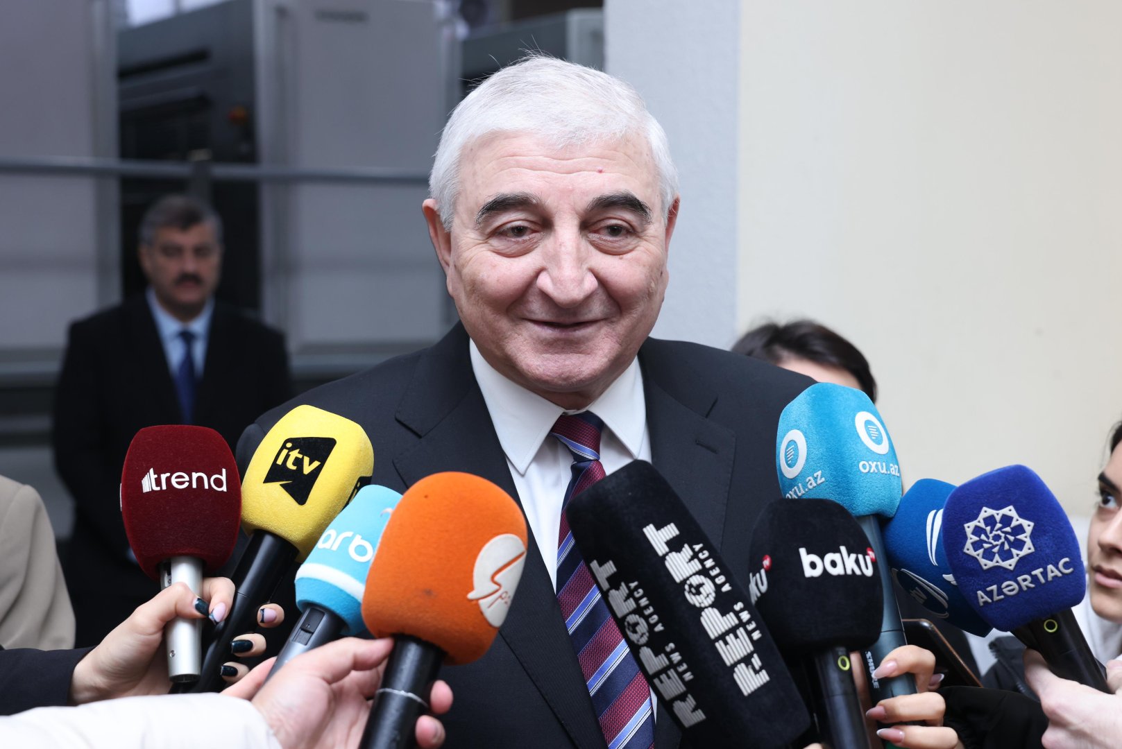 Məntəqələrə gələ bilməyənlər üçün səyyar qutular təşkil ediləcək - Məzahir Pənahov