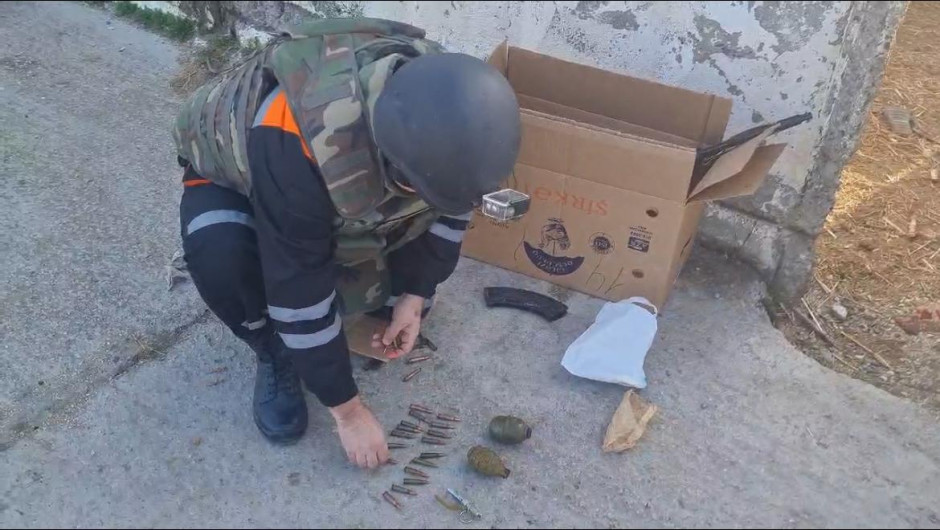 Sumqayıtda silah-sursat aşkar edilib (FOTO)