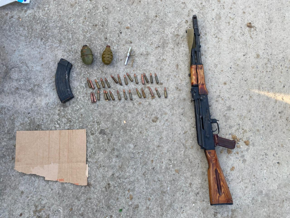 Sumqayıtda silah-sursat aşkar edilib (FOTO)