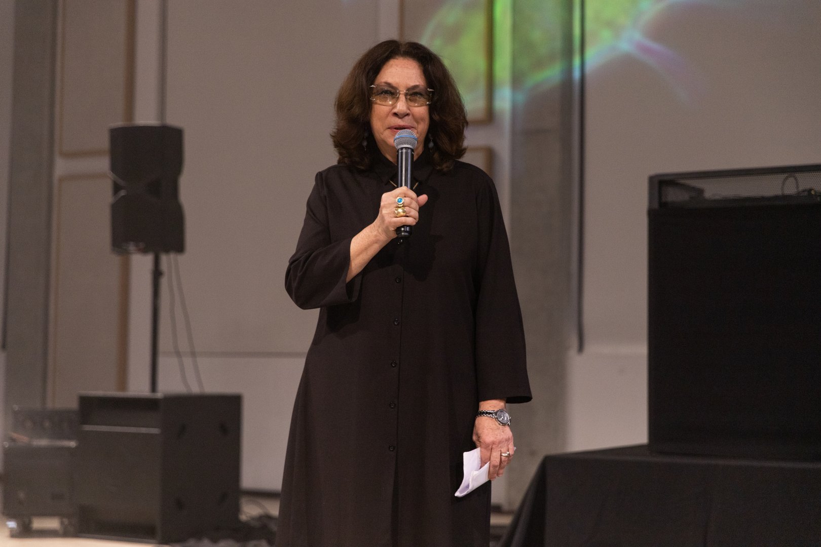 YARAT Müasir İncəsənət Məktəbinin ikinci buraxılış tələbələrinin “SONLUQDAN SONSUZLUĞA” yekun sərgsini təqdim etdi (FOTO)