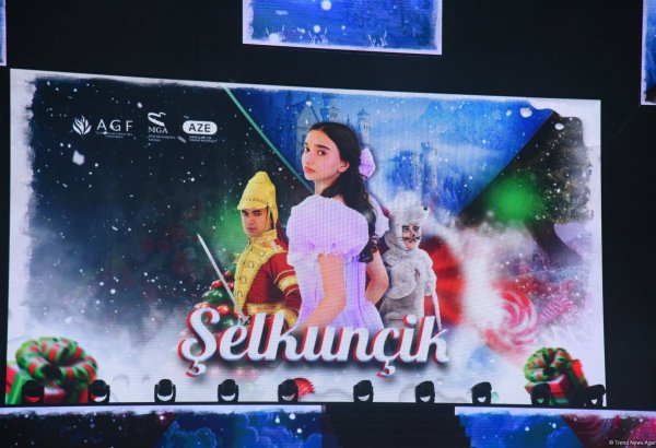 Milli Gimnastika Arenasında "Şelkunçik" adlı gözəl Yeni İl şousu təqdim olunub (FOTO)