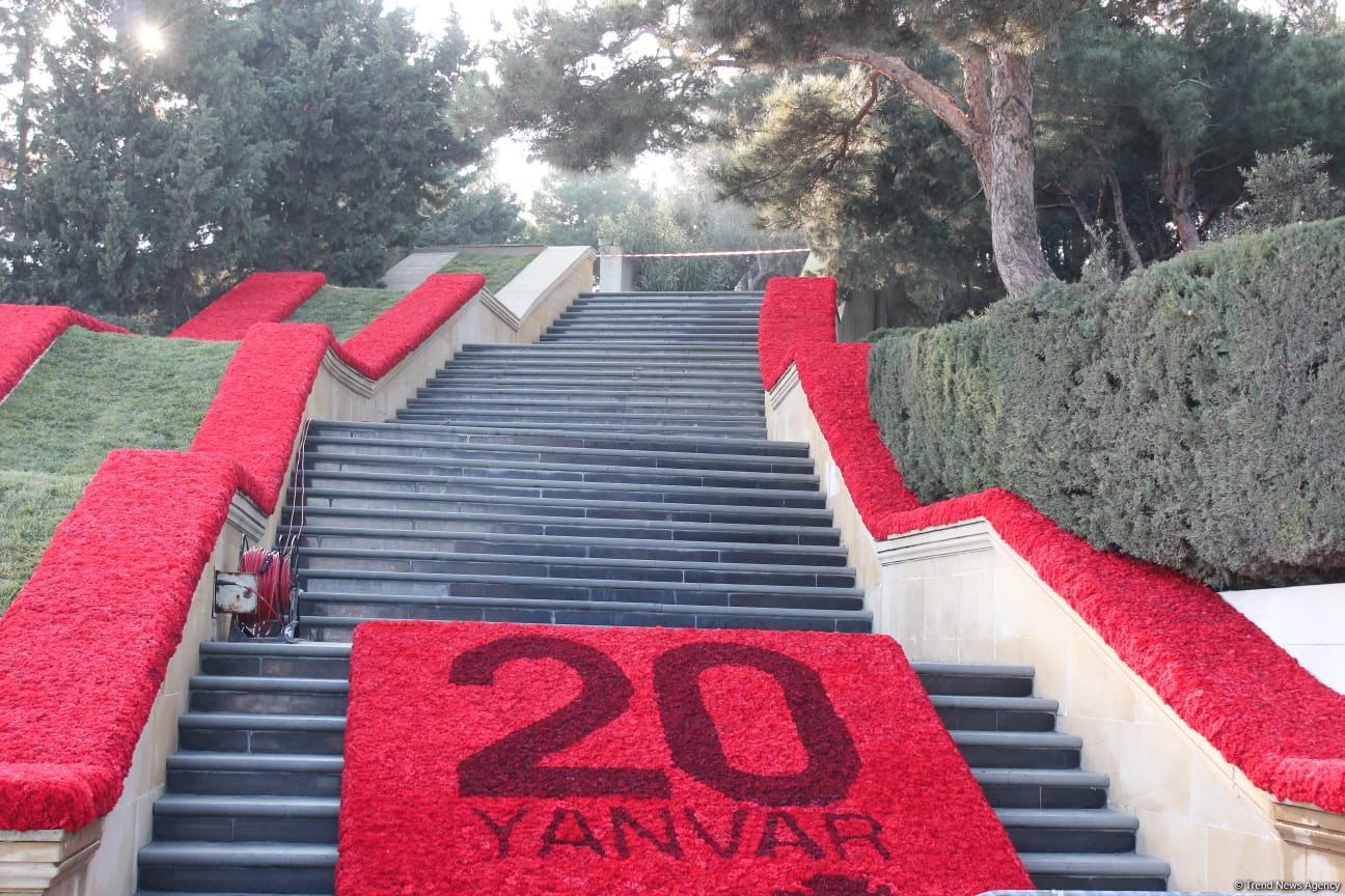Hazırlıqlar başa çatdı - “Şəhidlər Xiyabanı”ndan FOTOREPORTAJ