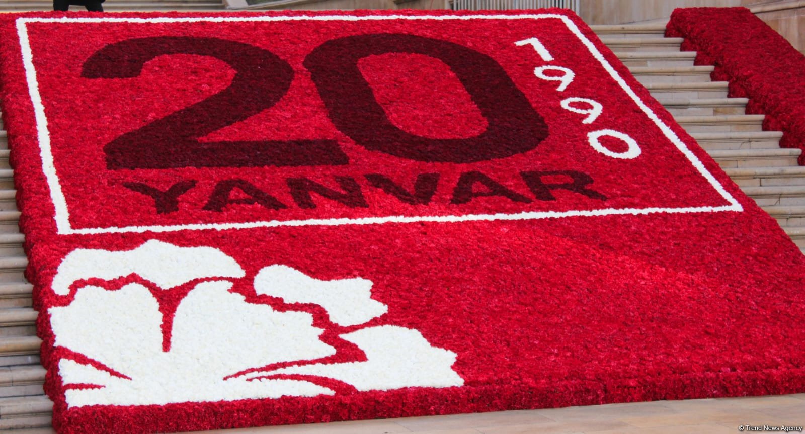 Hazırlıqlar başa çatdı - “Şəhidlər Xiyabanı”ndan FOTOREPORTAJ