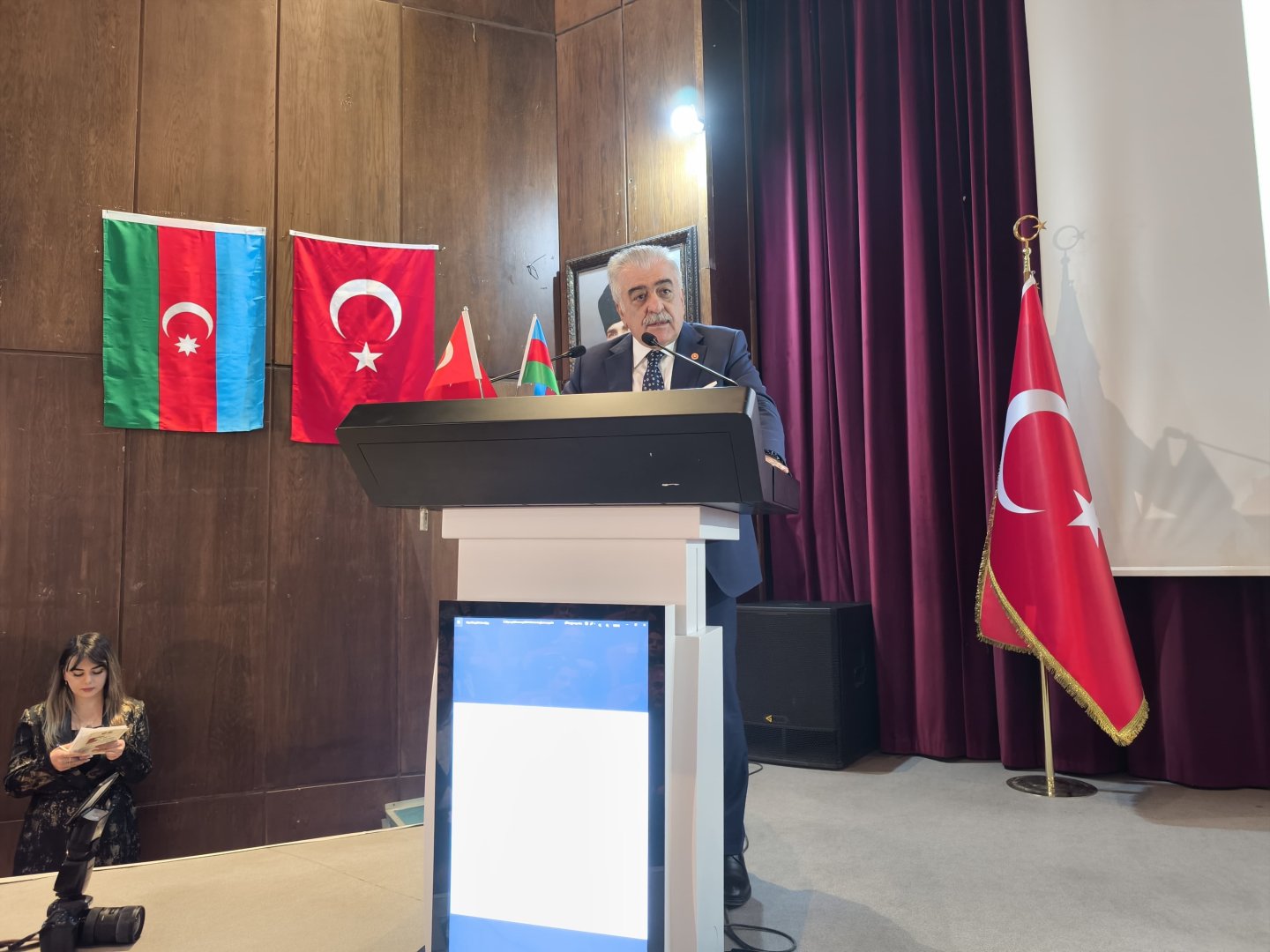 İğdırda 20 Yanvar faciəsinə həsr olunmuş konfrans keçirilib (FOTO)