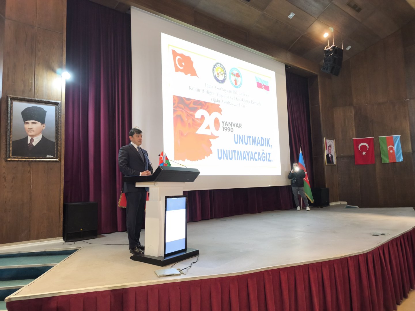 İğdırda 20 Yanvar faciəsinə həsr olunmuş konfrans keçirilib (FOTO)