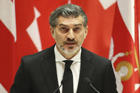 Gürcüstan prezidenti müxalifət liderlərini əfv edib