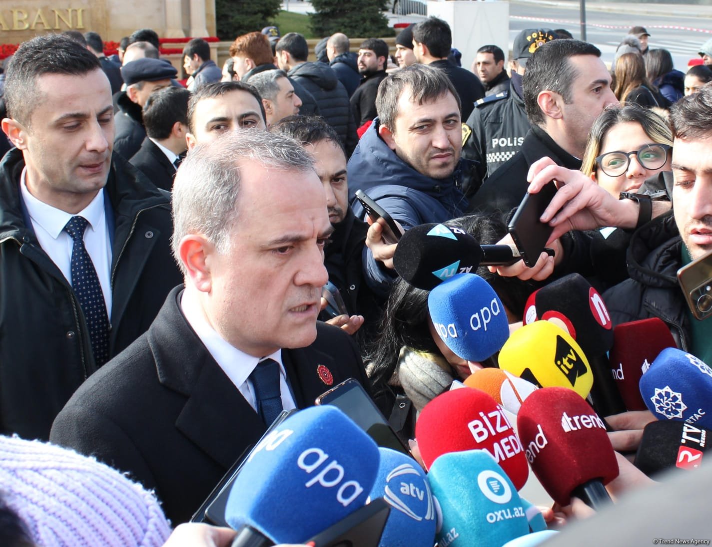 Azərbaycanın Los Ancelesdəki Baş konsulluğu fəaliyyətini məsafədən davam etdirir - Ceyhun Bayramov