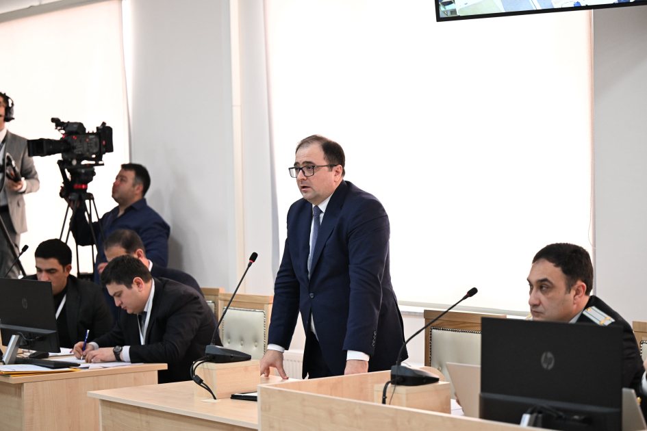 Ermənistanın hərbi təcavüzü nəticəsində çoxsaylı cinayətlərdə törətməkdə təqsirləndirilən şəxslərin məhkəməsi davam etdirilir (FOTO)