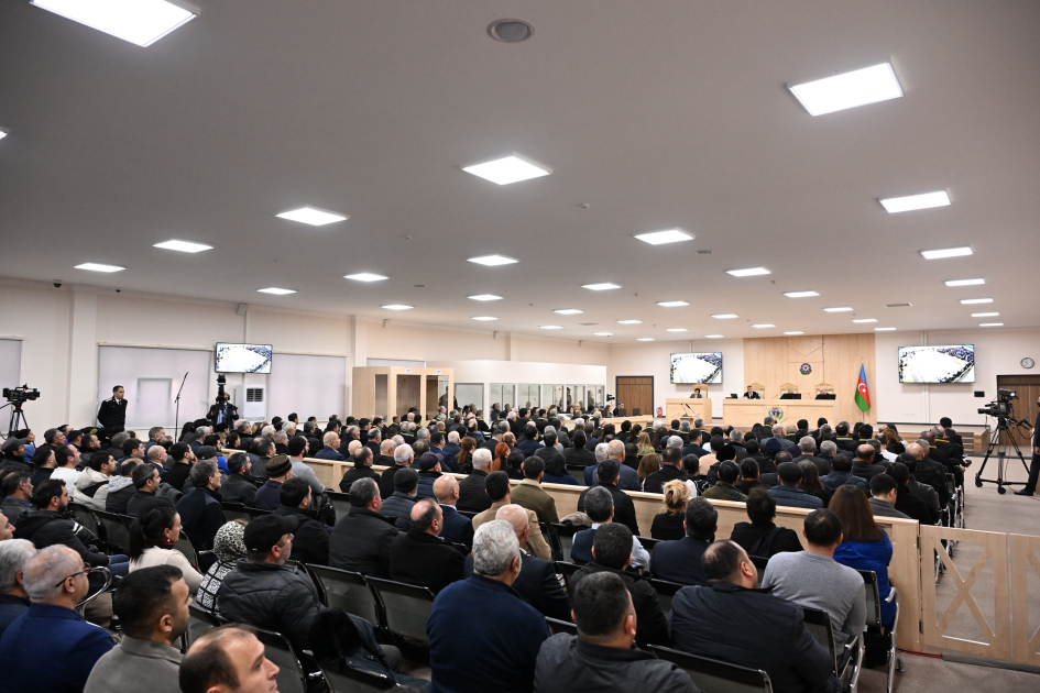 Ermənistanın hərbi təcavüzü nəticəsində çoxsaylı cinayətlərdə törətməkdə təqsirləndirilən şəxslərin məhkəməsi davam etdirilir (FOTO)