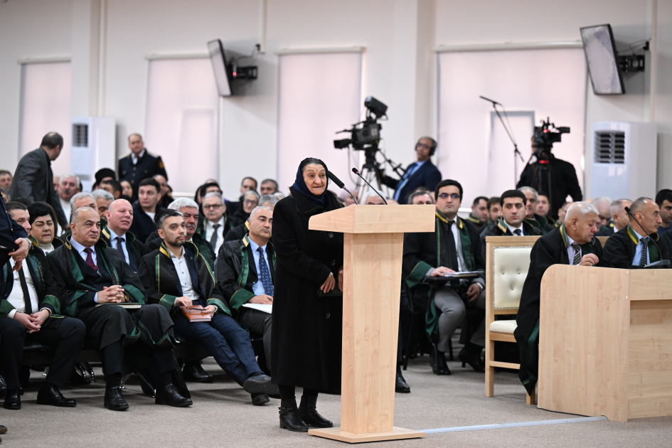 Ermənistanın hərbi təcavüzü nəticəsində çoxsaylı cinayətlərdə törətməkdə təqsirləndirilən şəxslərin məhkəməsi davam etdirilir (FOTO)