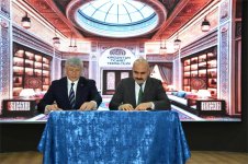 Azərbaycanda Qırğızıstanın Ticarət Evinin açılması haqqında saziş imzalanıb (FOTO)