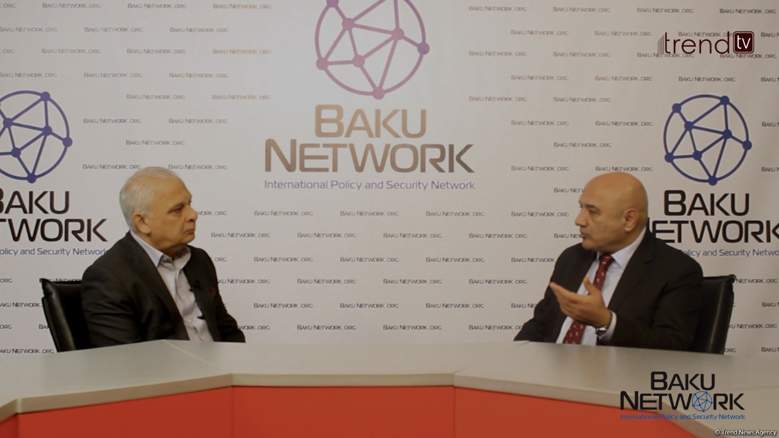 Bizim vəzifəmiz - Cənubi Qafqazda gənc nəslə dialoq və qarşılıqlı anlaşma əsasında qurulan bir sülh təmin etməkdir – “Tofiq Abbasovla Dialoq” verlişində Salman Qəmbərov  (FOTO/VİDEO)