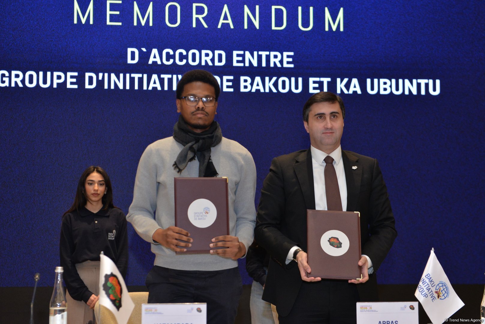 Bakı Təşəbbüs Qrupu və Reyunyon adasının "Ka Ubuntu" təşkilatı arasında memorandum imzalanıb (FOTO)