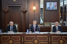 Milli Məclisin İnsan hüquqları komitəsinin iclasında yaz sessiyası üçün iş planının layihəsi təqdim edilib (FOTO)