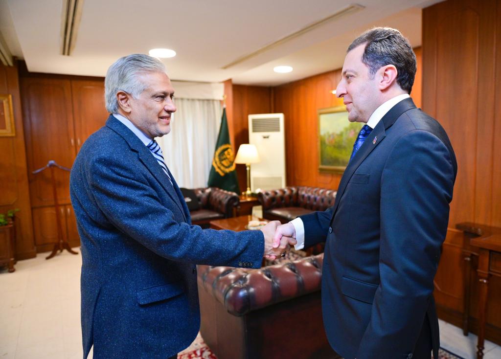 Elnur Məmmədov Pakistan XİN rəhbəri ilə görüşüb (FOTO)