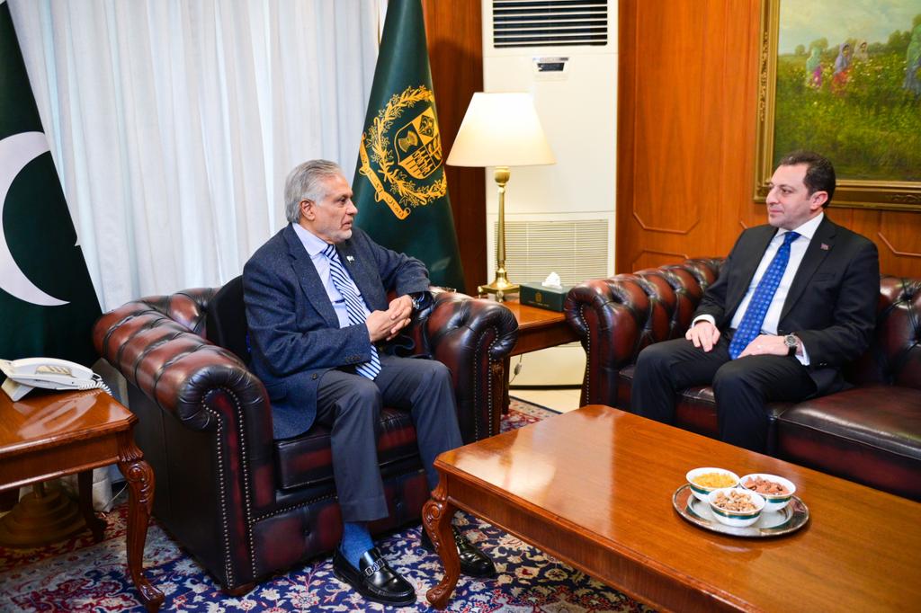 Elnur Məmmədov Pakistan XİN rəhbəri ilə görüşüb (FOTO)