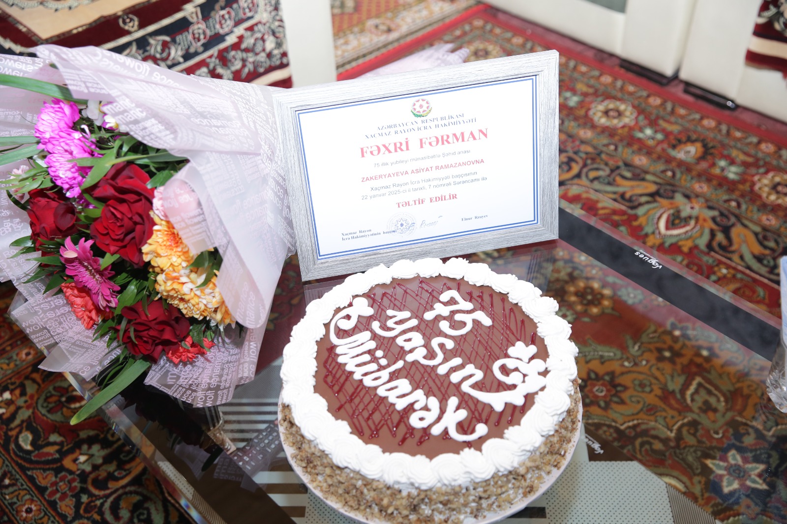 Xaçmazda 75 yaşlı şəhid anası doğum günündə ziyarət edilib (FOTO)