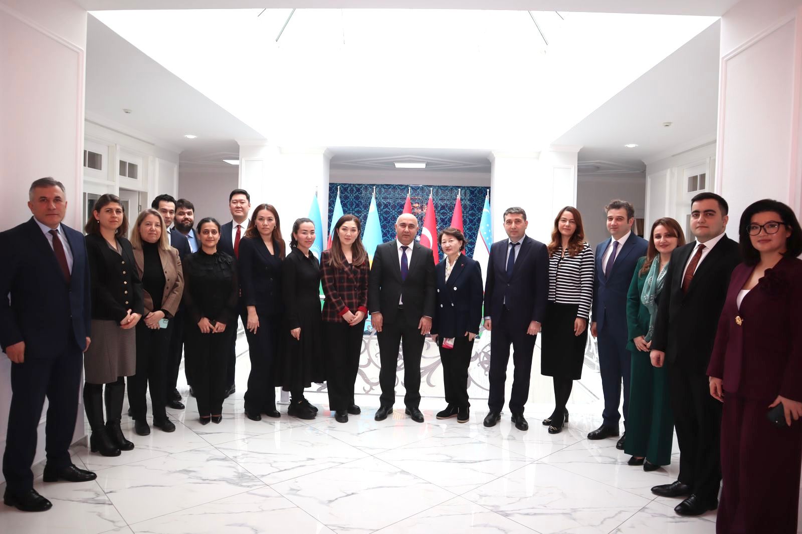 Türk Mədəniyyəti və İrsi Fondunun mənzil qərargahında təşkilatın Şura toplantısına hazırlıq məqsədi daşıyan 2-ci Ekspert-Səviyyəli iclas keçirildi (FOTO)