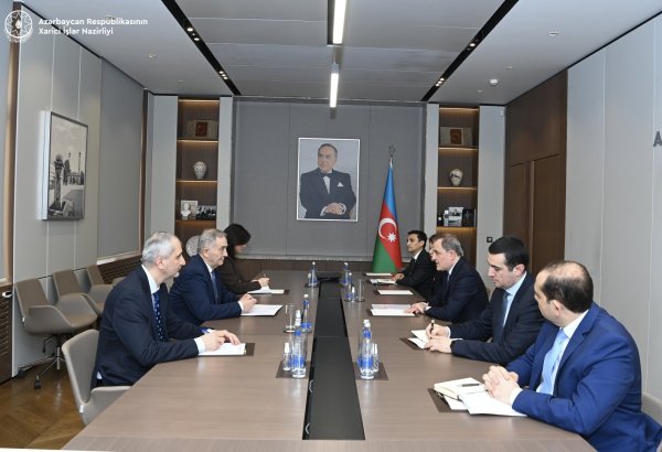 Azərbaycan və QDİƏT arasında regional və beynəlxalq məsələlər müzakirə edilib