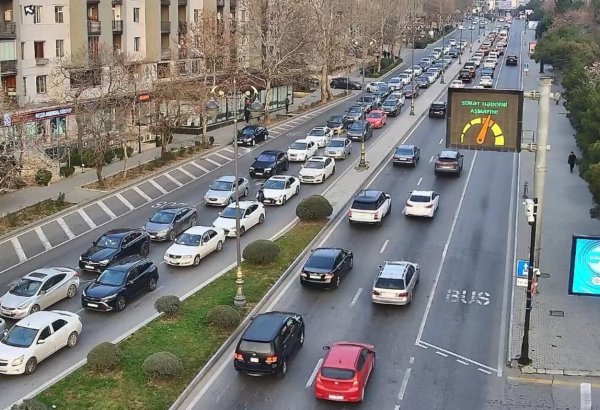 Sürücülərin NƏZƏRİNƏ: Paytaxtın bir sıra yollarında tıxac var - SİYAHI