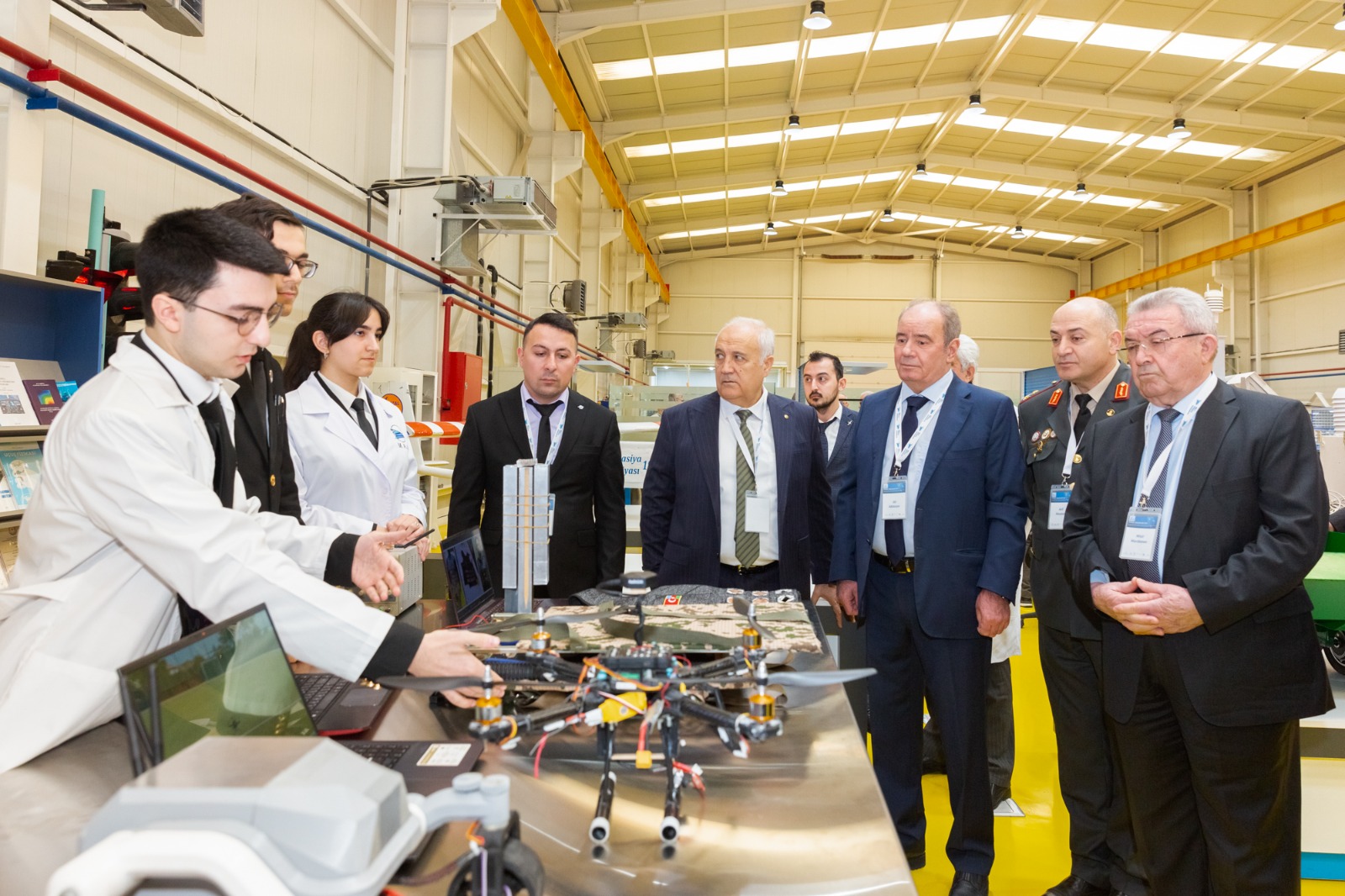 Milli Aviasiya Akademiyasında beynəlxalq elmi-praktik gənclər konfransı keçirilib (FOTO)