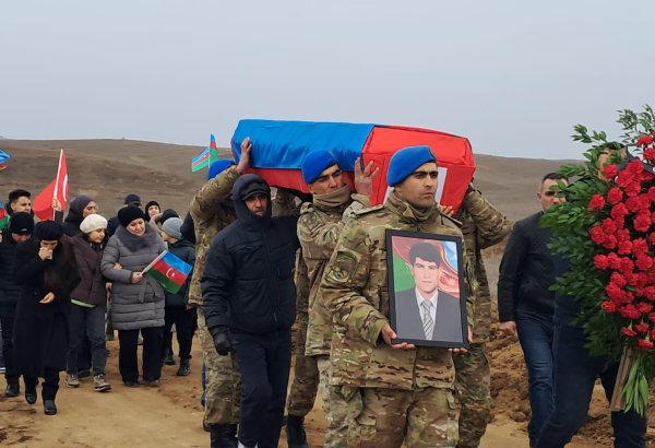 Cəbrayılda Birinci Qarabağ müharibəsinin şəhidi Müşfiq Quliyevin nəşinin qalıqları dəfn edilib (FOTO/VİDEO)