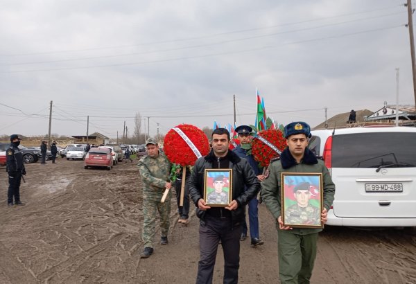 Salyanda Birinci Qarabağ müharibəsinin şəhidi Elşən Tağıyevin nəşinin qalıqları dəfn edilib (FOTO)