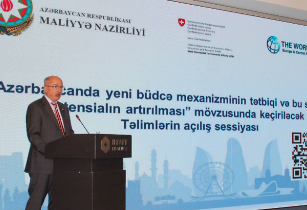 Azərbaycanda yeni büdcə mexanizminin tətbiqi mövzusunda təlimlərə başlanılır (FOTO)